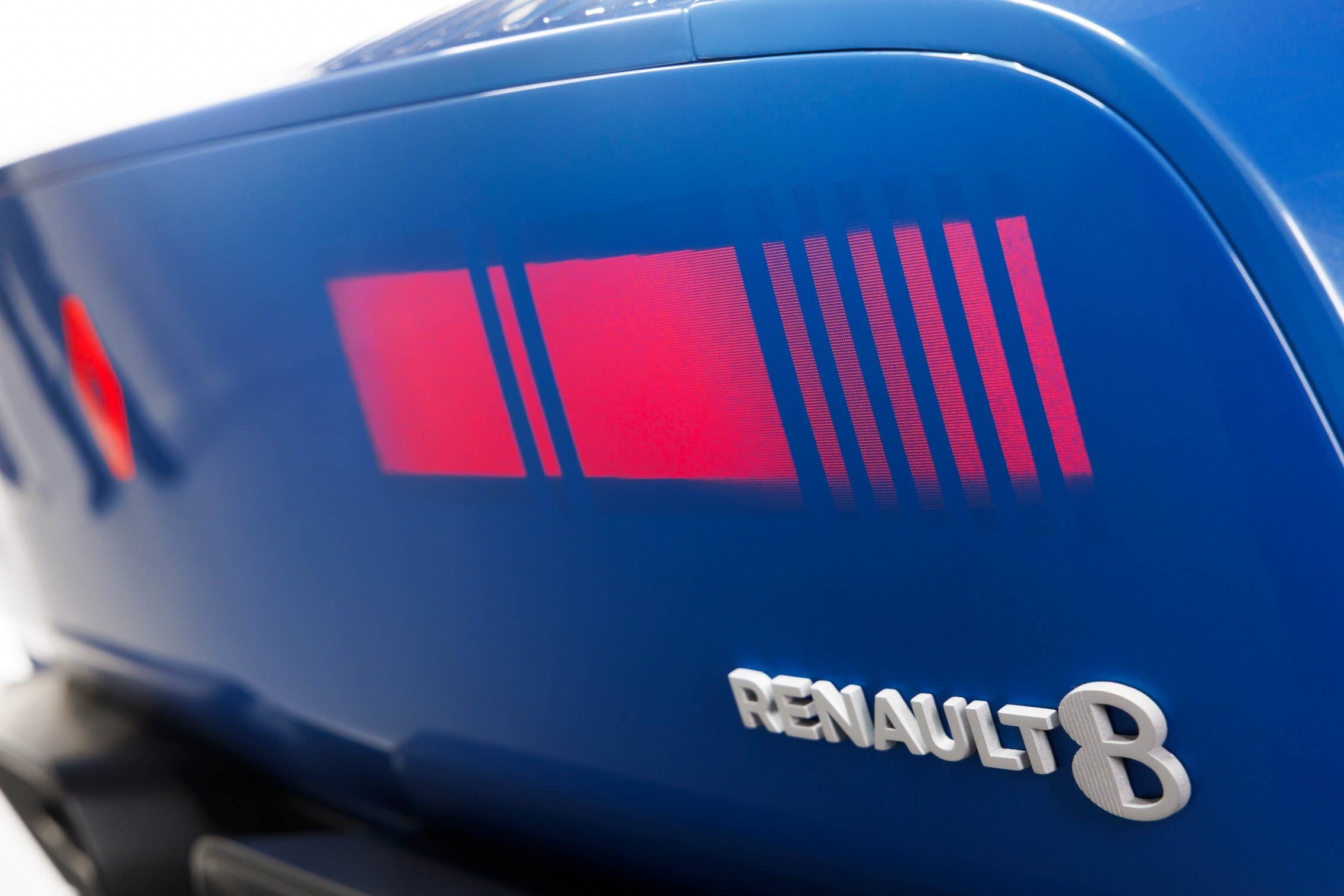 Renault Unveils Fully Electric 8 Gordini Concept with Retro Style and 270 Horsepower