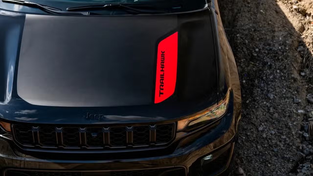 Jeep Revives Trailhawk Edition for 2027 Grand Cherokee with New Turbo Engine