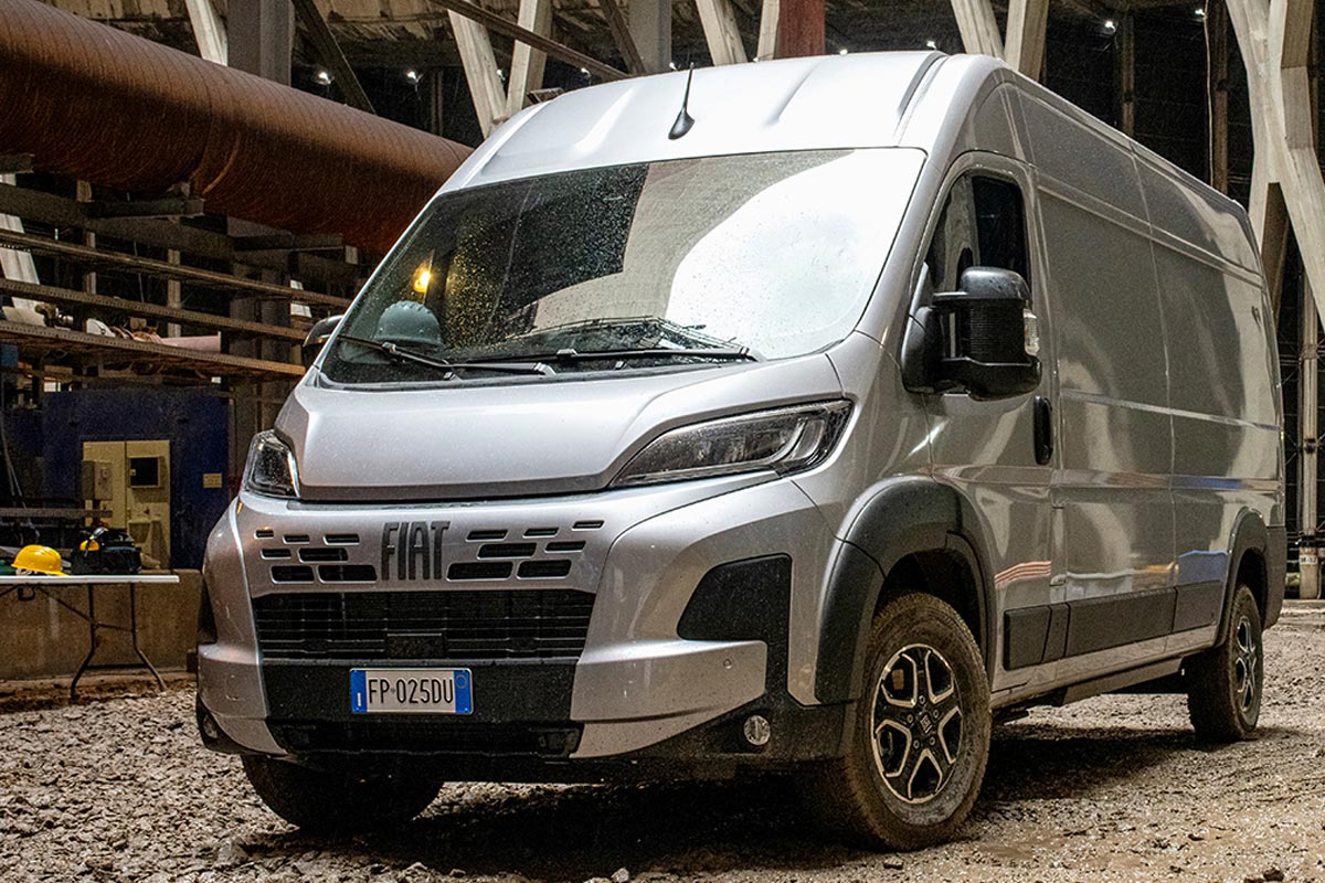 Stellantis to Launch New 2.2-Litre Hybrid Diesel Engine for Commercial Vehicles