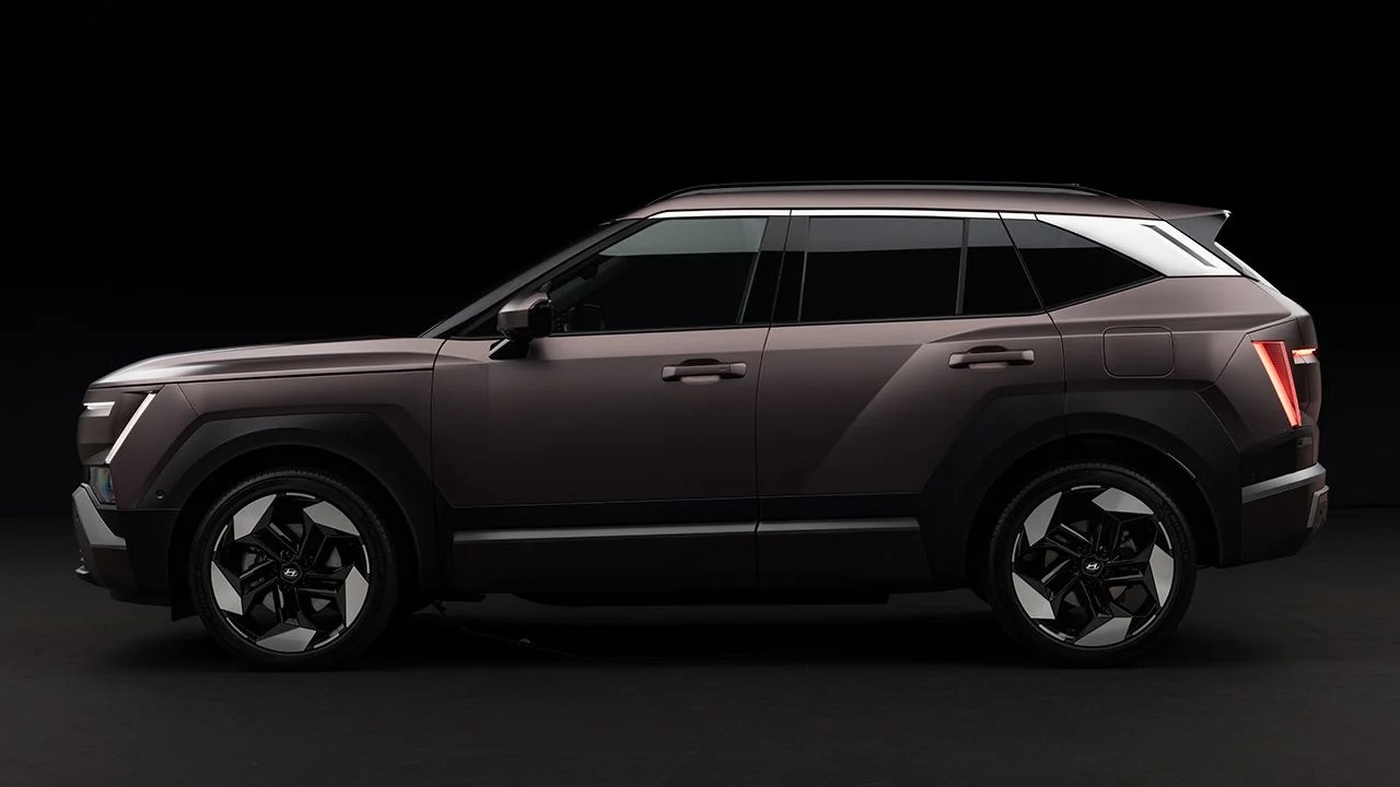Hyundai Unveils Radical New Tucson for Europe with Up to 292 HP and No Diesel Engines