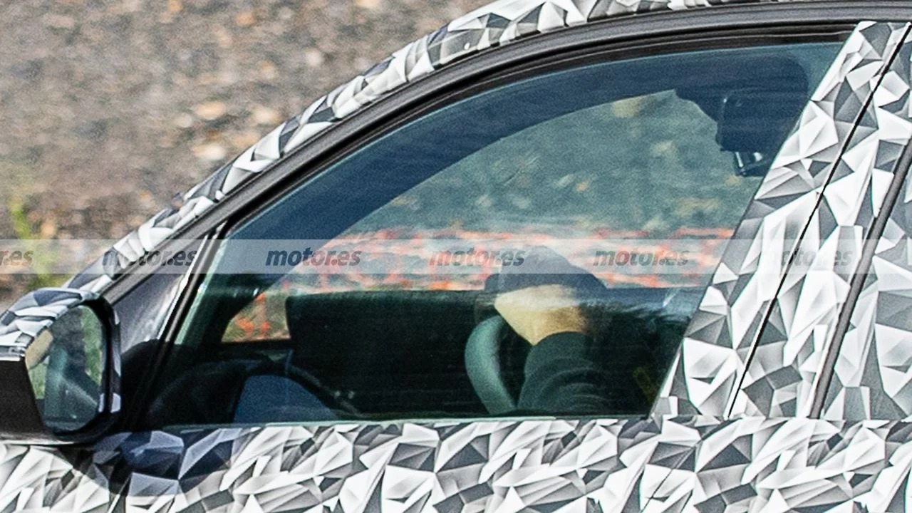 Peugeot 208 Electric Prototype Spied, Confirming New Interior and Battery Options