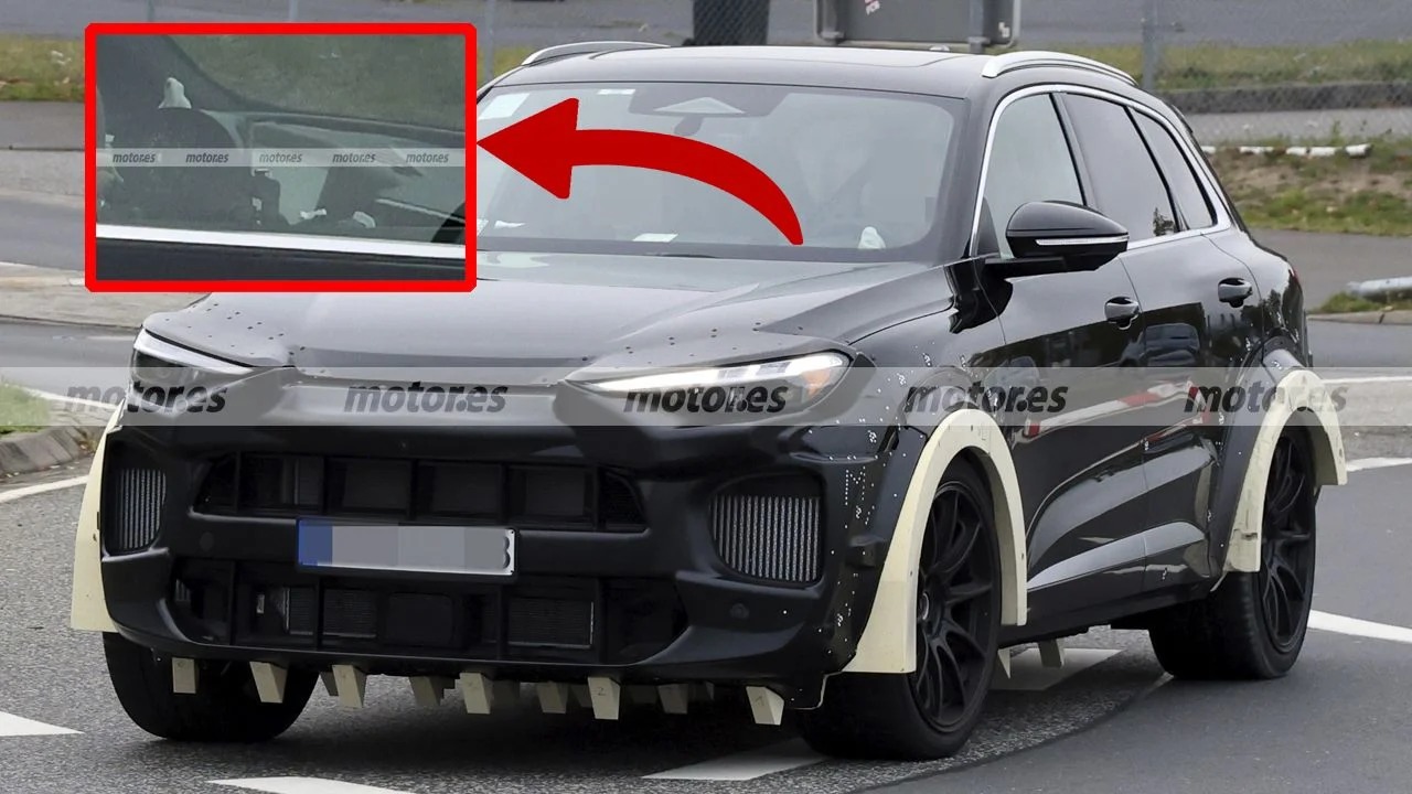 Porsche's Future Gasoline SUV Prototype Shows Big Interior Changes