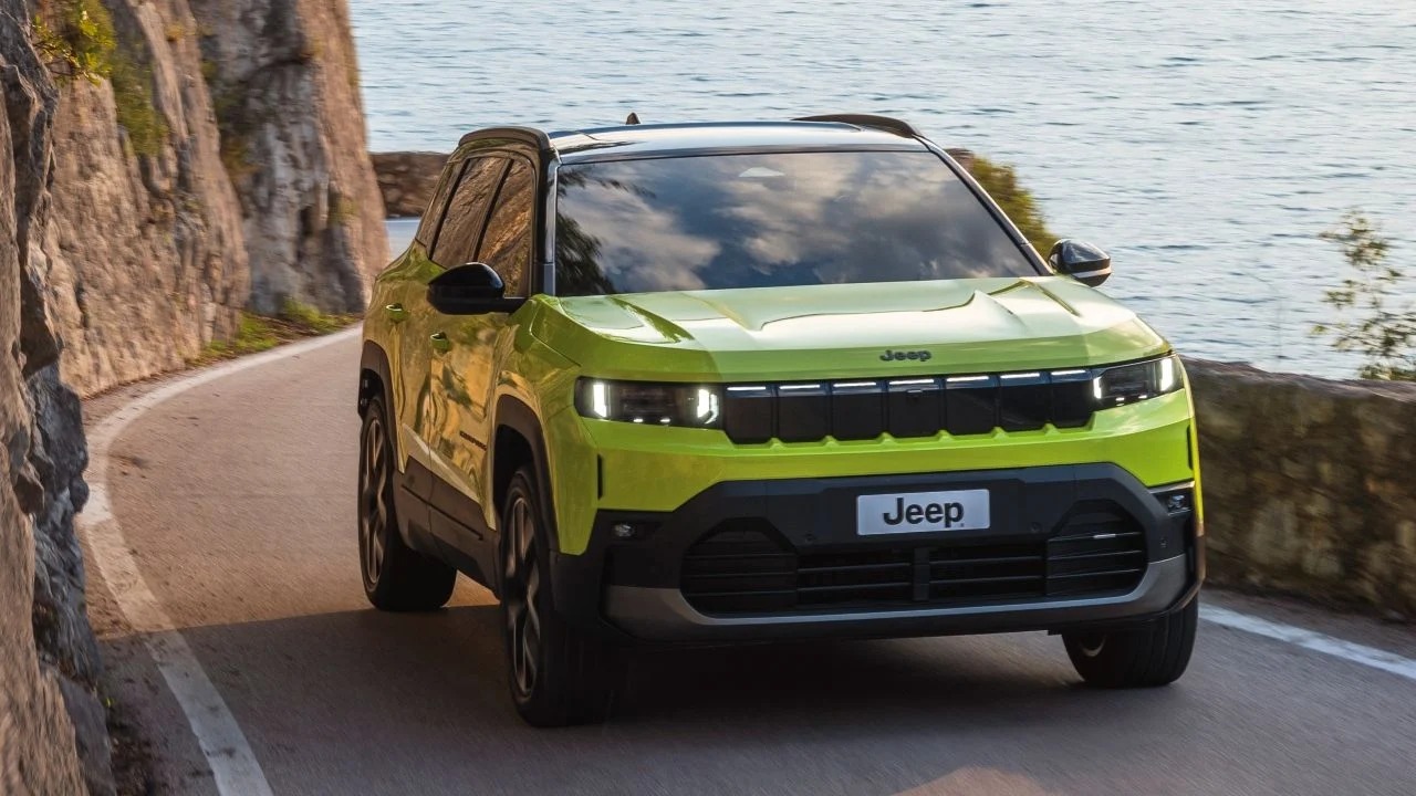 Stellantis to Produce New Electrified Jeep and Peugeot Models in China Starting 2027